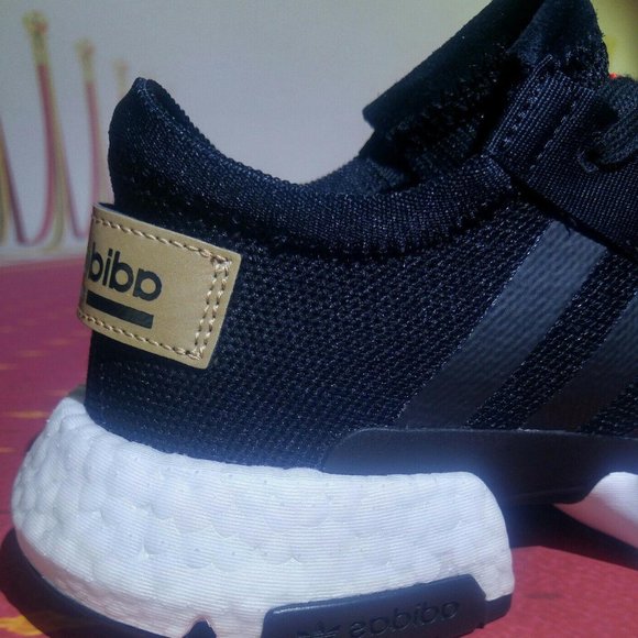 Adidas Pod S3.1 J Running Shoe. New. Kid Sizes: - Picture 5 of 5